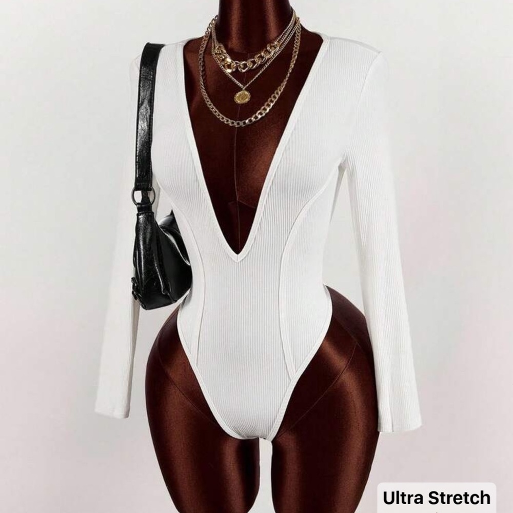 Long sleeve ribbed bodysuit